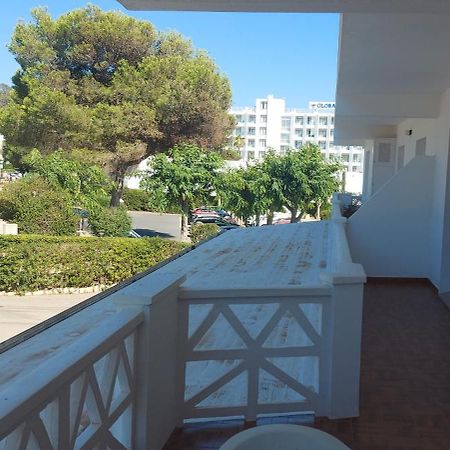 Apartamento En Playa Santo Tomas 1-5 Es Migjorn Gran Eksteriør billede