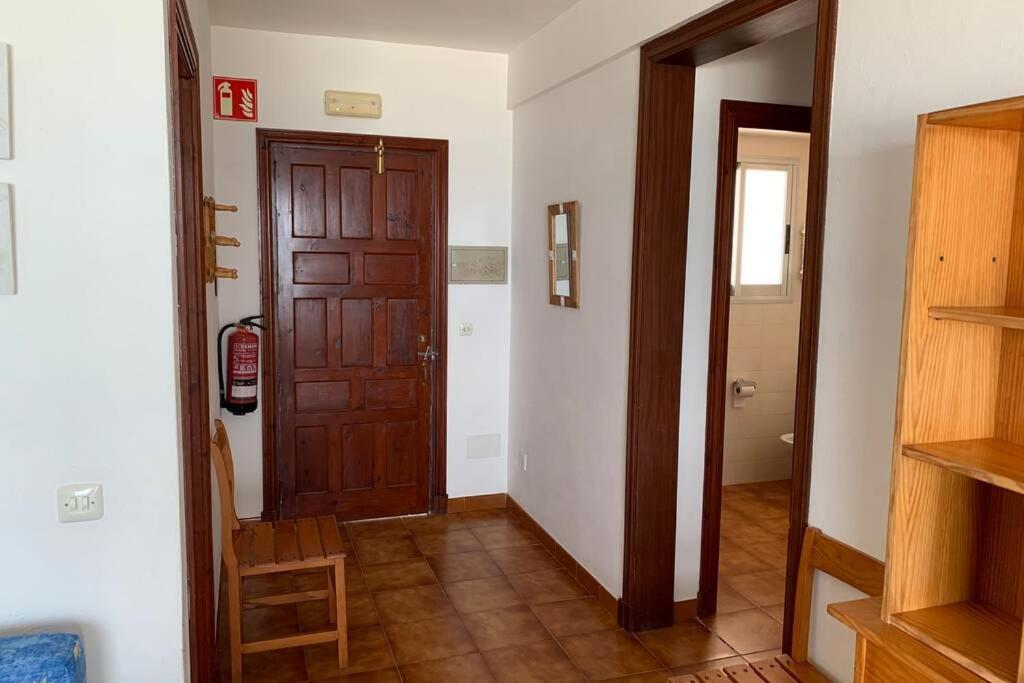 Apartamento En Playa Santo Tomas 1-5 Es Migjorn Gran Eksteriør billede