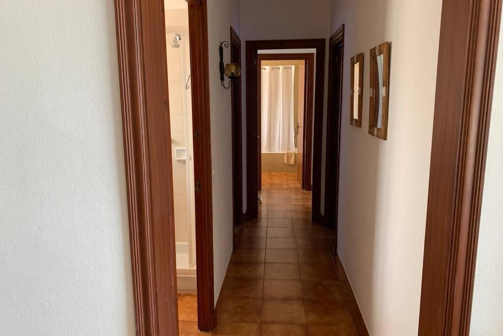 Apartamento En Playa Santo Tomas 1-5 Es Migjorn Gran Eksteriør billede