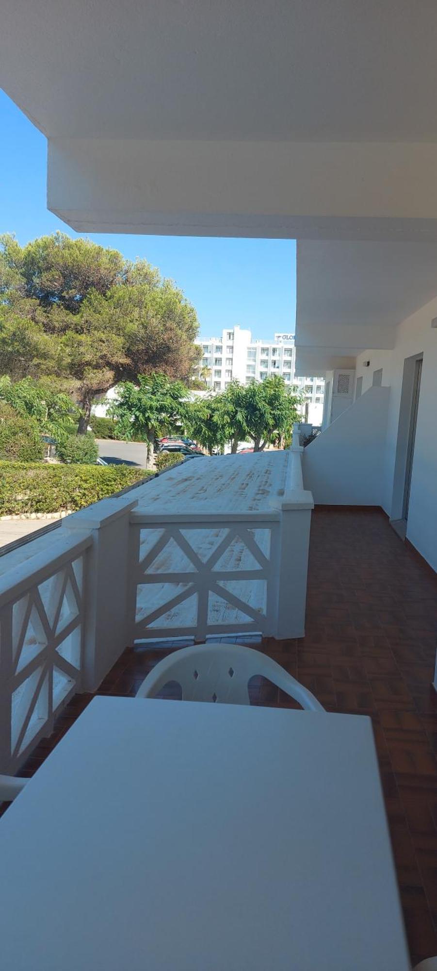 Apartamento En Playa Santo Tomas 1-5 Es Migjorn Gran Eksteriør billede