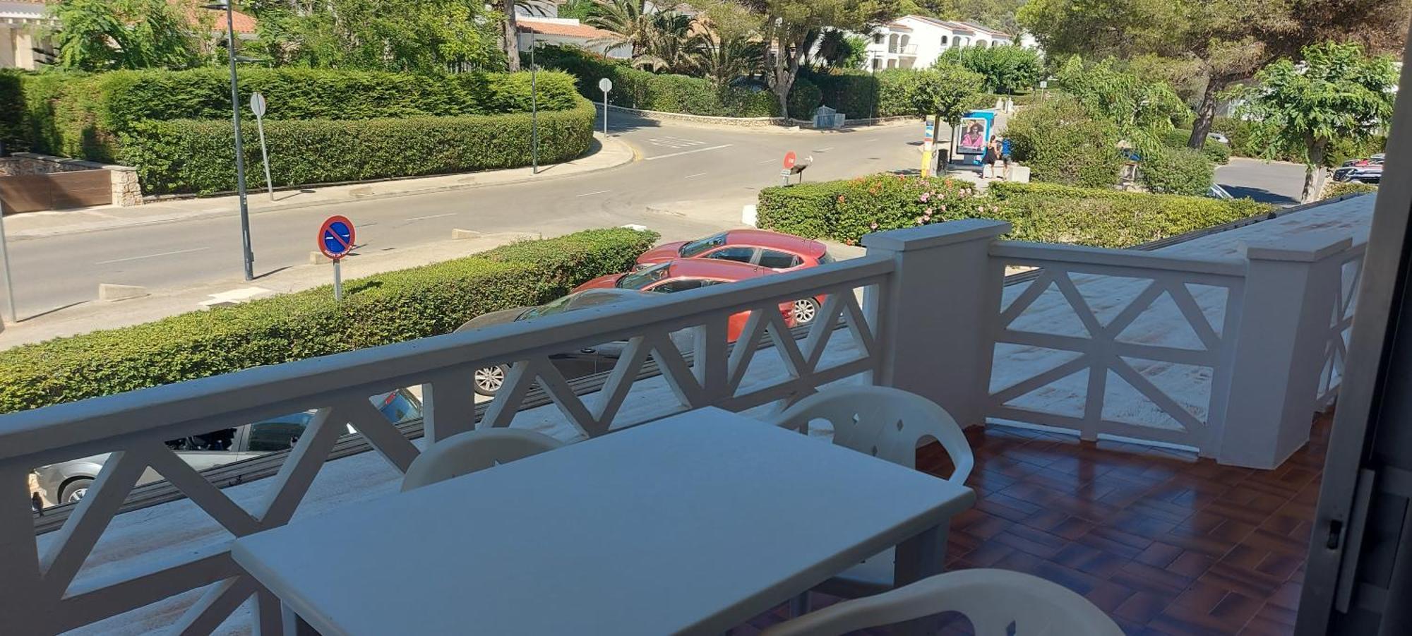 Apartamento En Playa Santo Tomas 1-5 Es Migjorn Gran Eksteriør billede