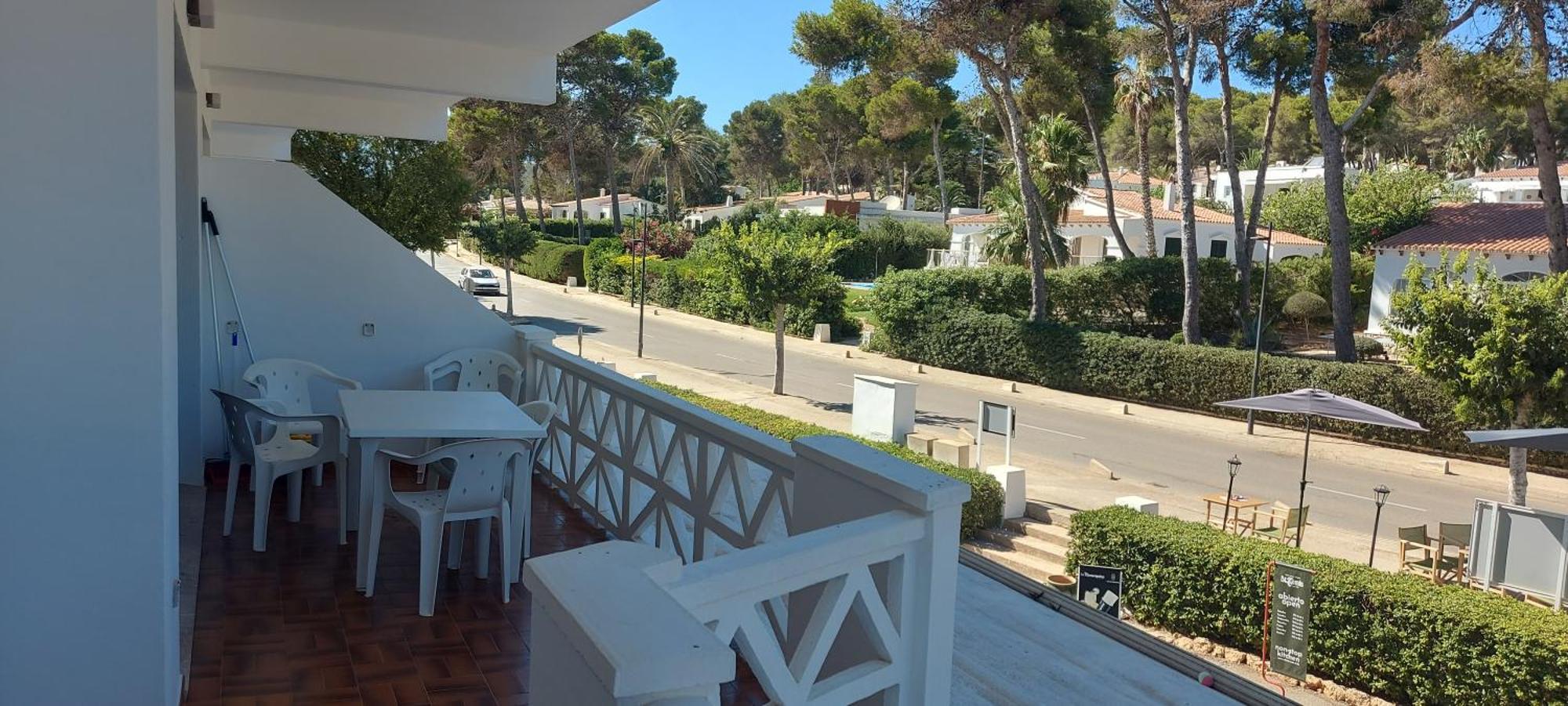 Apartamento En Playa Santo Tomas 1-5 Es Migjorn Gran Eksteriør billede