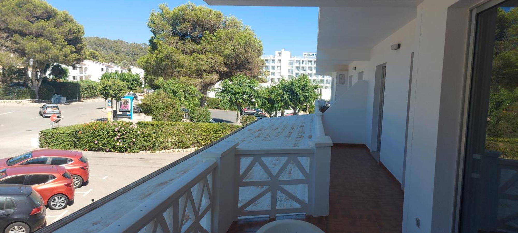 Apartamento En Playa Santo Tomas 1-5 Es Migjorn Gran Eksteriør billede